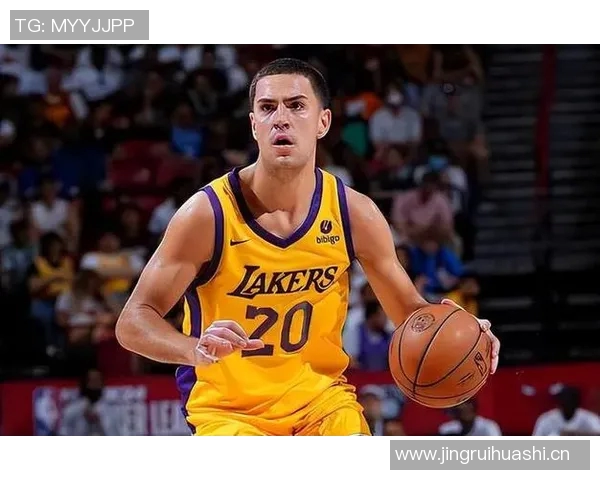 国王弃将小米切尔热火场均8.8分8.3助,防守出色三分精准