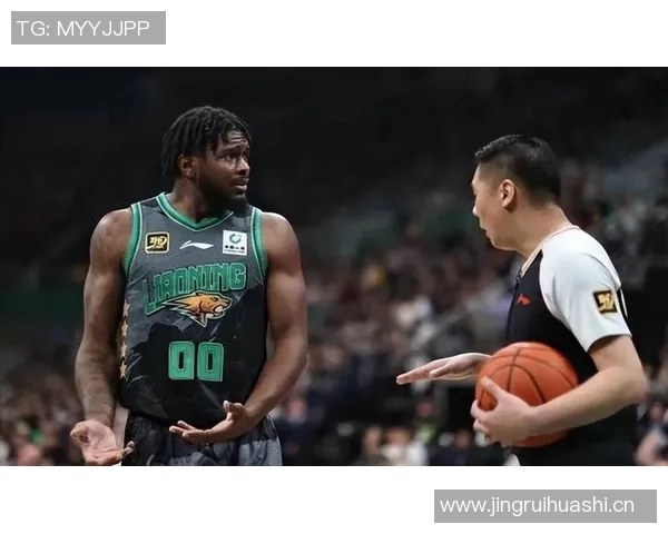 确定加盟！2米03大外援重返辽宁男篮，与杨鸣再次携手